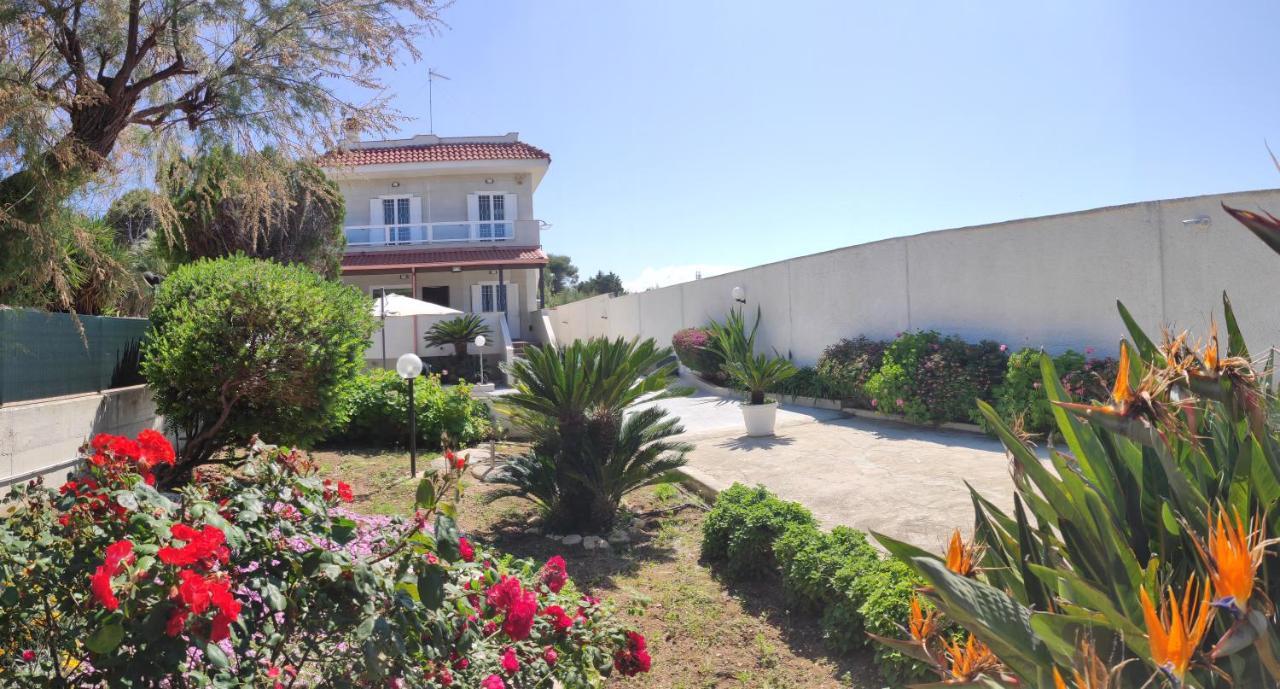 Seagull Apartments - Front And Sea View & Airport Bari Extérieur photo