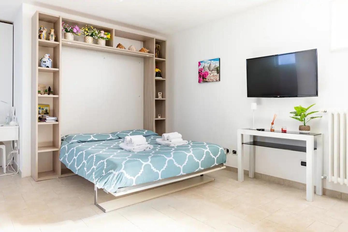 Seagull Apartments - Front And Sea View & Airport Bari Extérieur photo